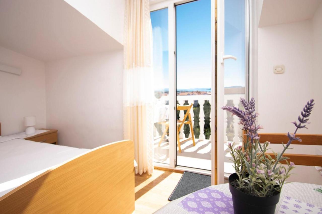 Family Holiday Apartments Lucia Vodice Ngoại thất bức ảnh