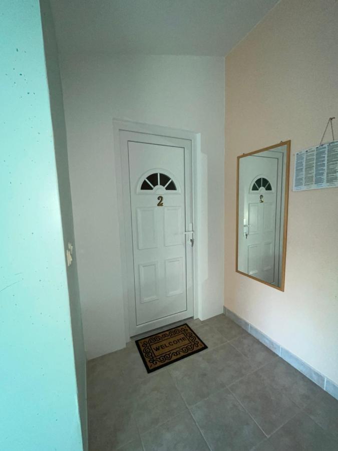 Family Holiday Apartments Lucia Vodice Ngoại thất bức ảnh